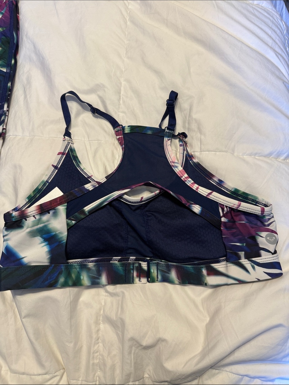 Roxy Tropical Print Sports Bra & Leggings Set - Multicolor - Picture 3 of 11
